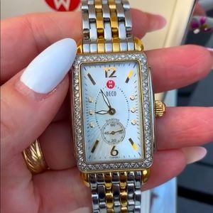 💕Mother’s Day gift suggestion 💕Deco diamond 2 tone mother of pearl dial.